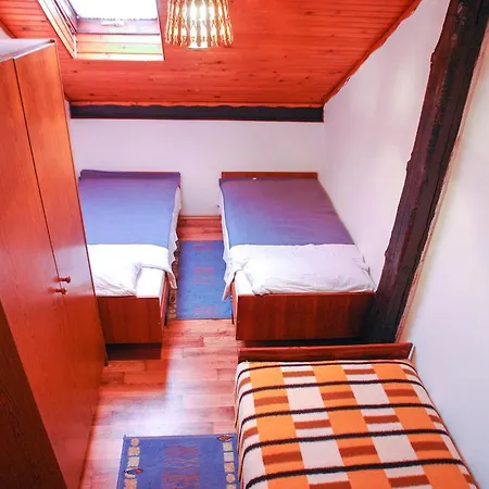 Sebastian Apartment
